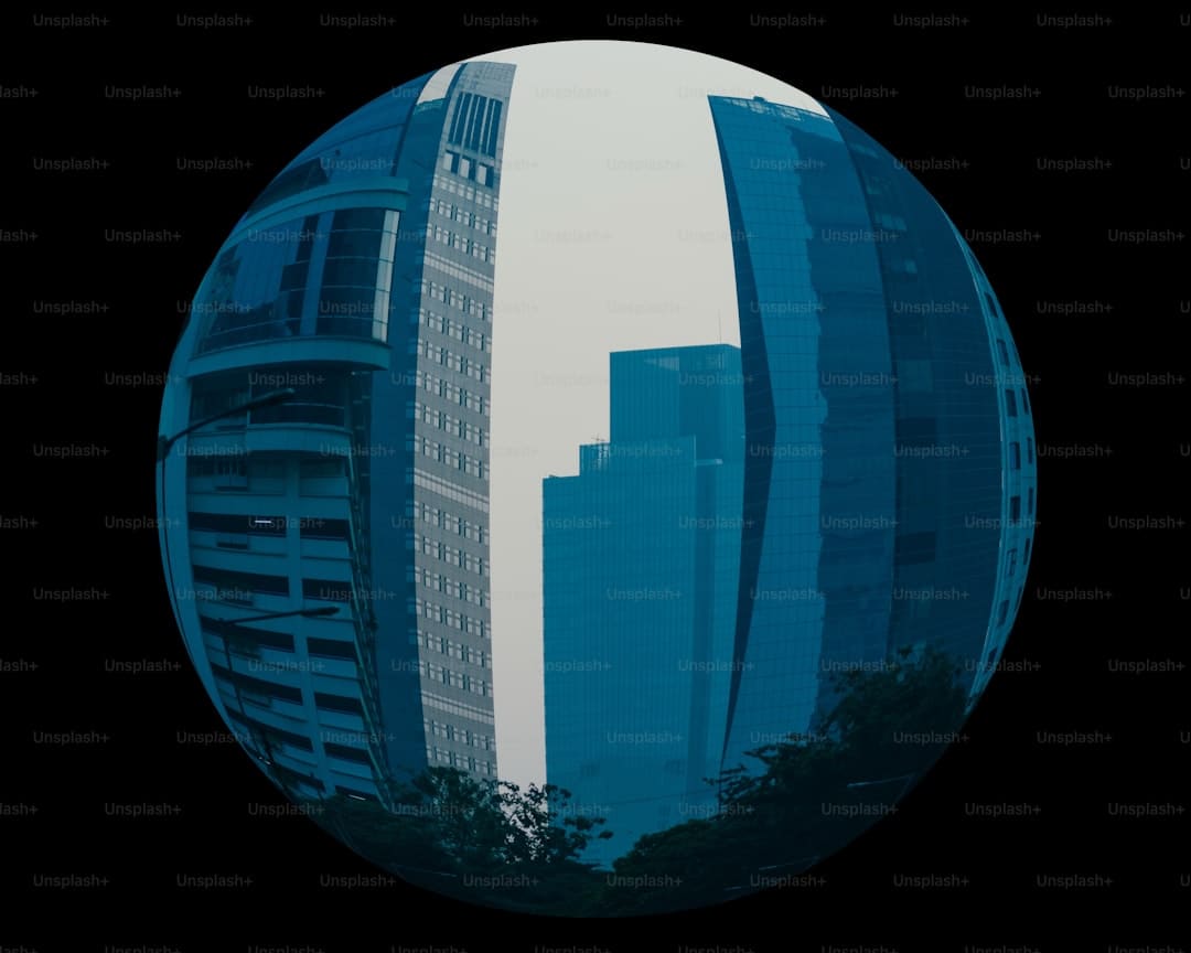 刘强东现身老家宿迁夜市吃路边摊 接地气互动引热议